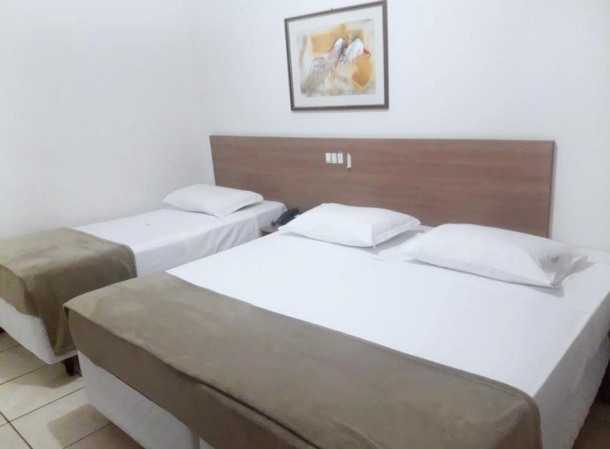 Hotel Vivendas Centro 埃雷欣 外观 照片