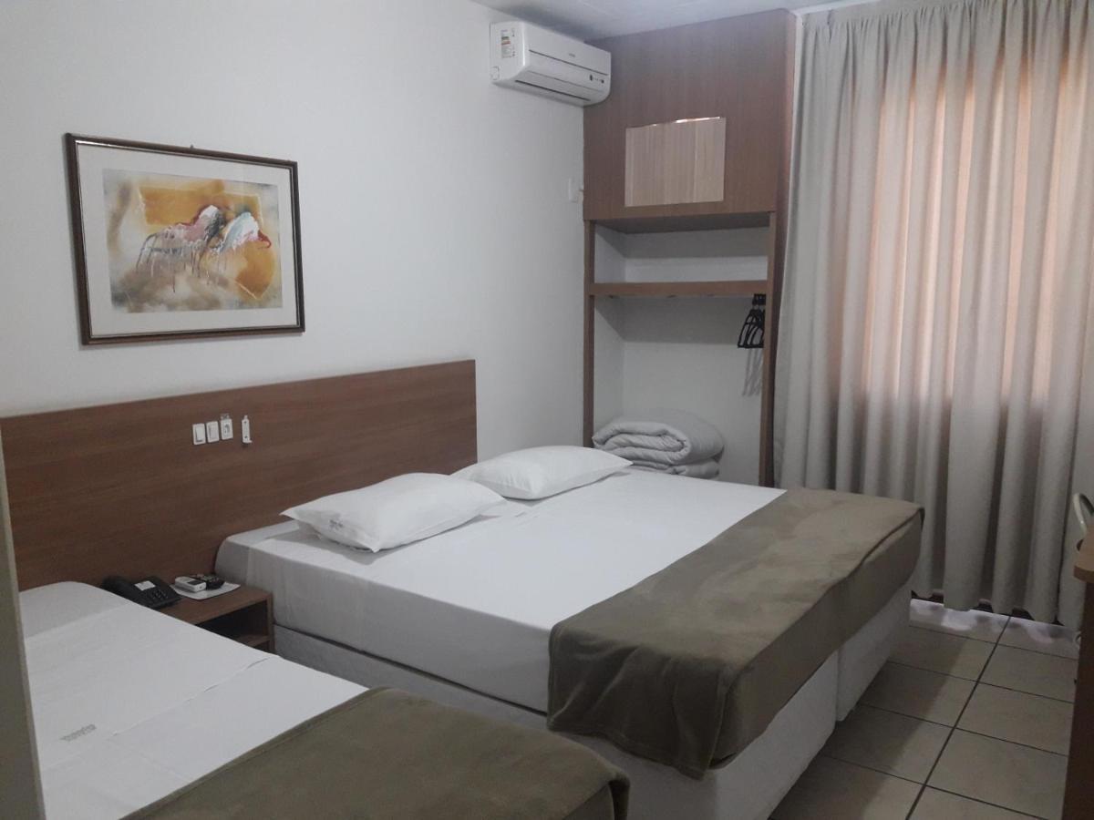 Hotel Vivendas Centro 埃雷欣 外观 照片