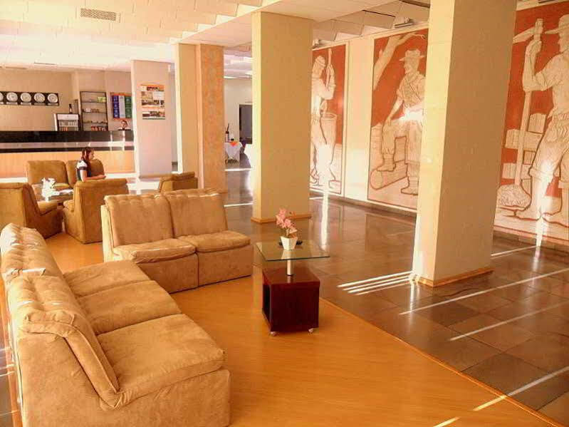 Hotel Vivendas Centro 埃雷欣 外观 照片